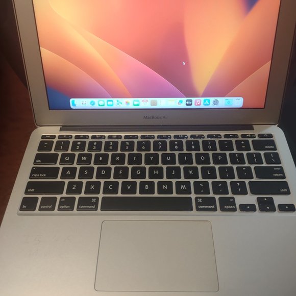 MacBook Air "14 inch ". 2014 - Picture 2 of 4